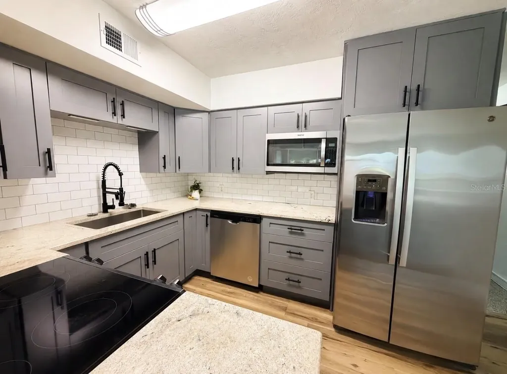 4325 58th Way N Kenneth City FL 33709