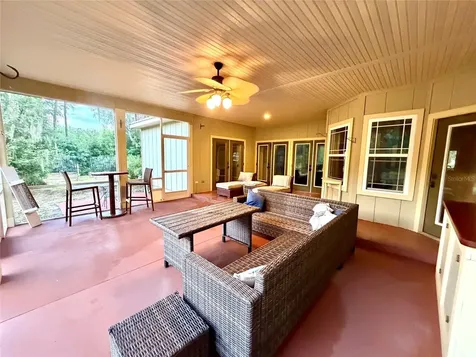 1043 SE County Road 21b Melrose FL 32666