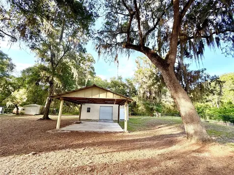 1043 SE County Road 21b Melrose FL 32666