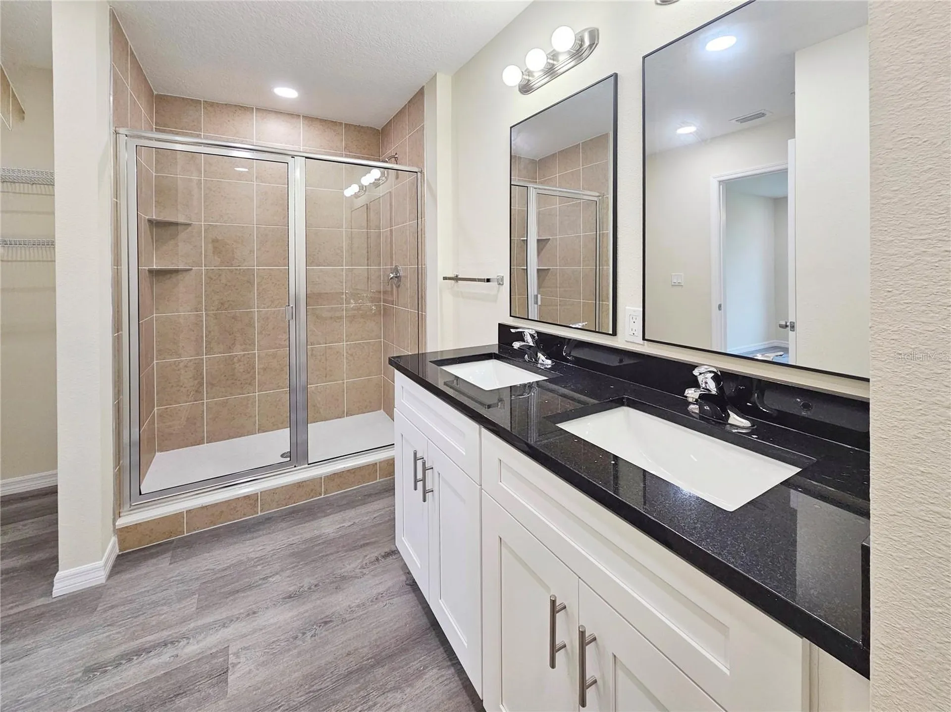 4371 Cambio Gardens Court Tampa FL 33610