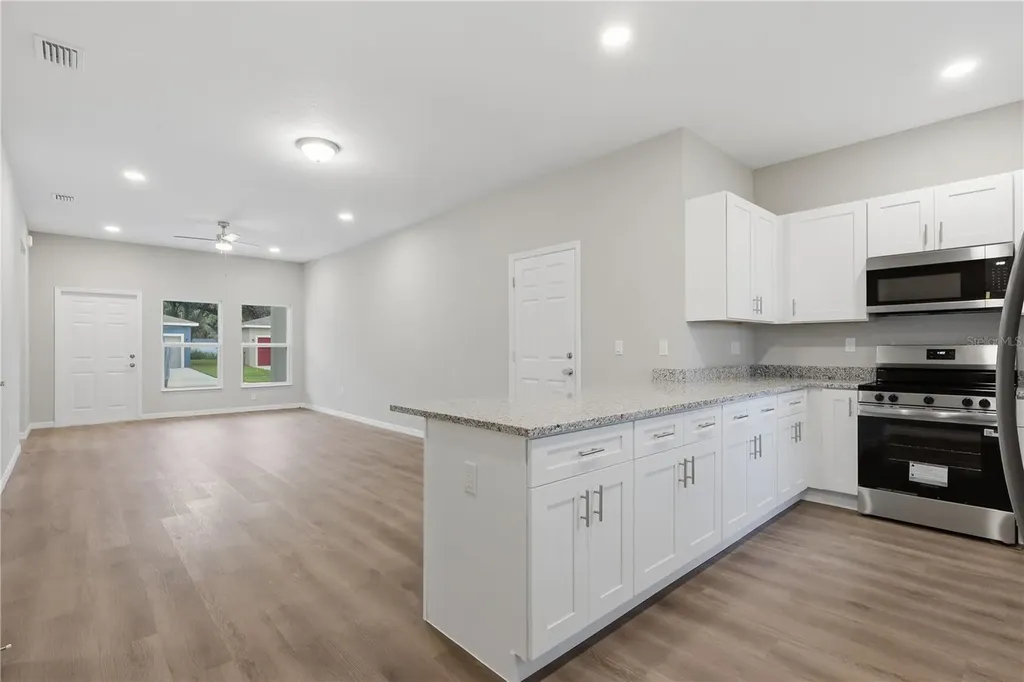 5029 Finders Court Tampa FL 33617