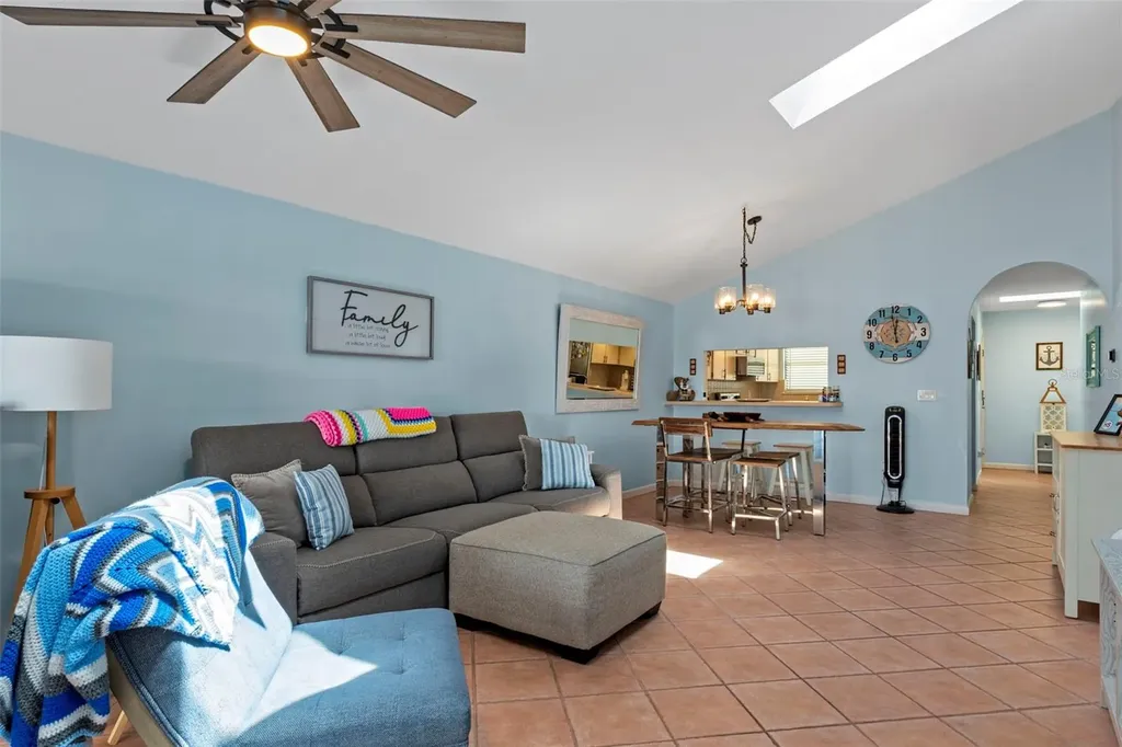 5250 S Riverview Circle Homosassa FL 34448