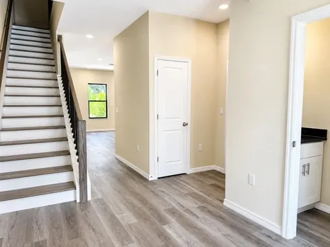 4349 Cambio Gardens Court Tampa FL 33610