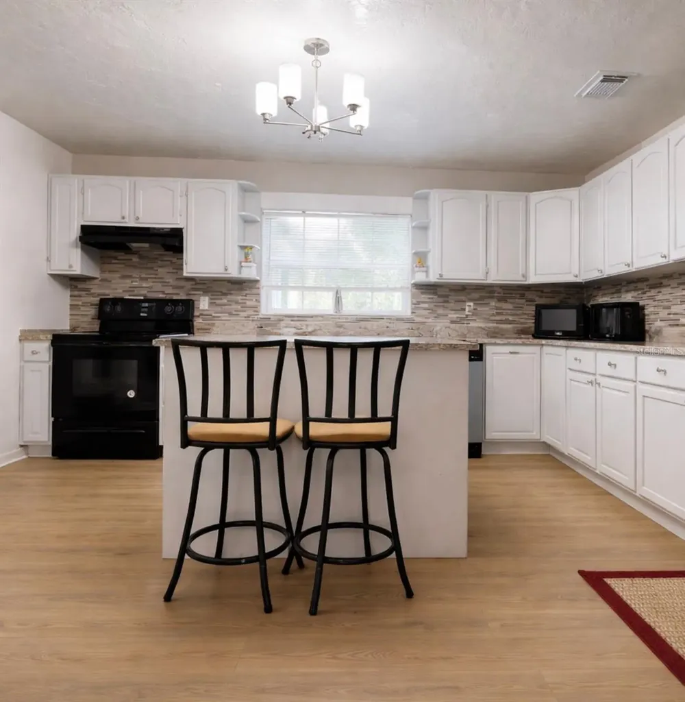 1508 E 27th Avenue Tampa FL 33605