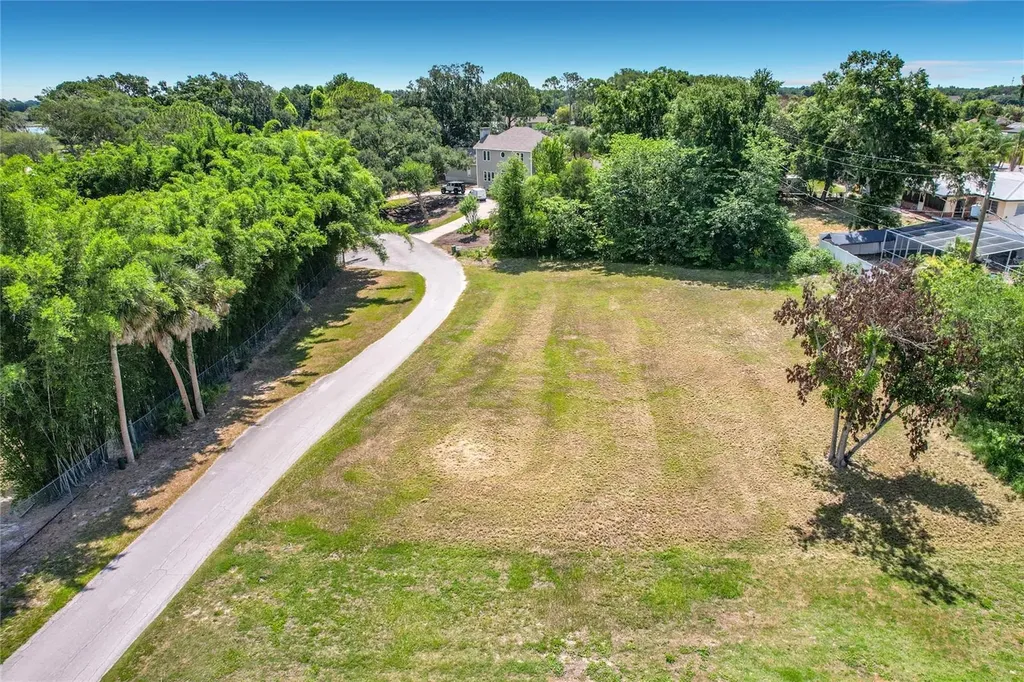 Brogden Court SE Winter Haven FL 33880