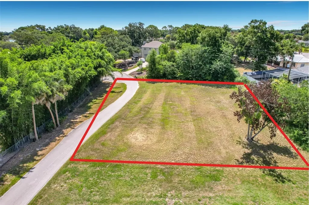 Brogden Court SE Winter Haven FL 33880
