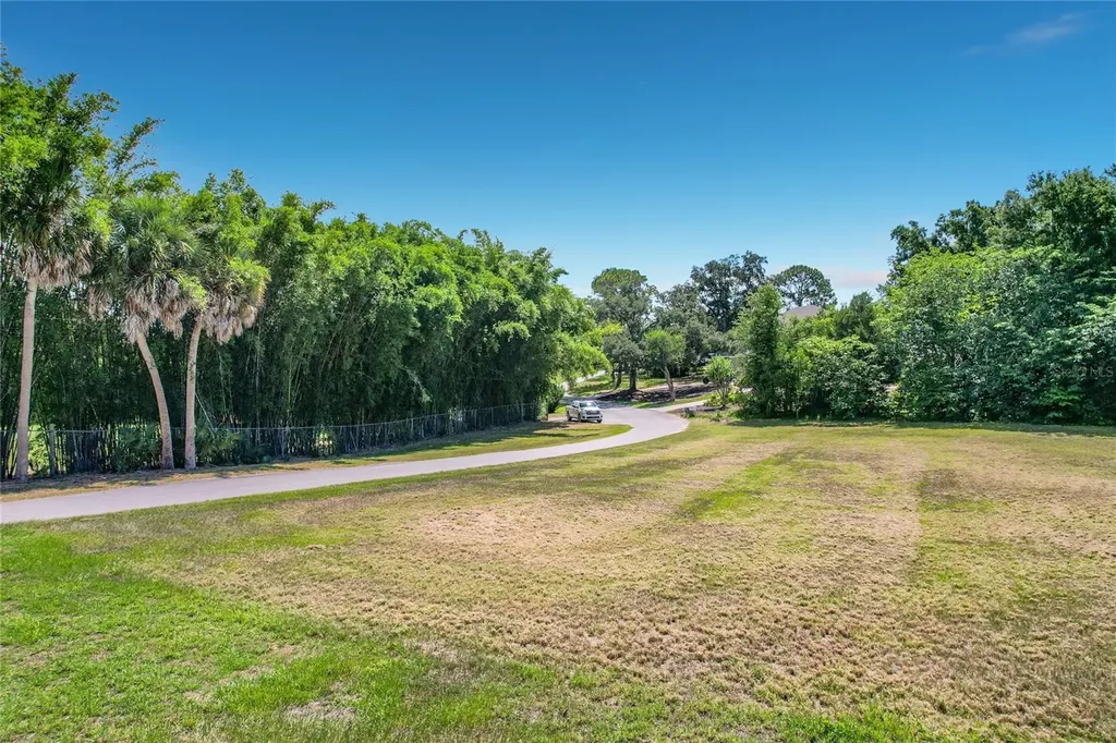 Brogden Court SE Winter Haven FL 33880