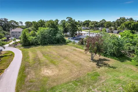 Brogden Court SE Winter Haven FL 33880