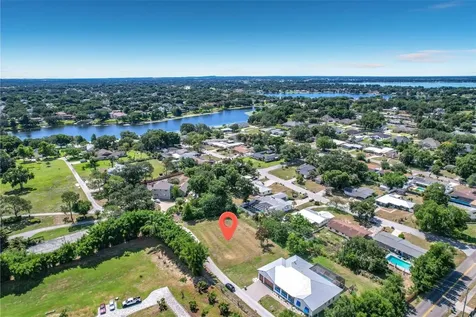 Brogden Court SE Winter Haven FL 33880