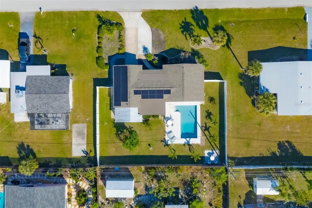 221 E Wentworth Street Englewood FL 34223