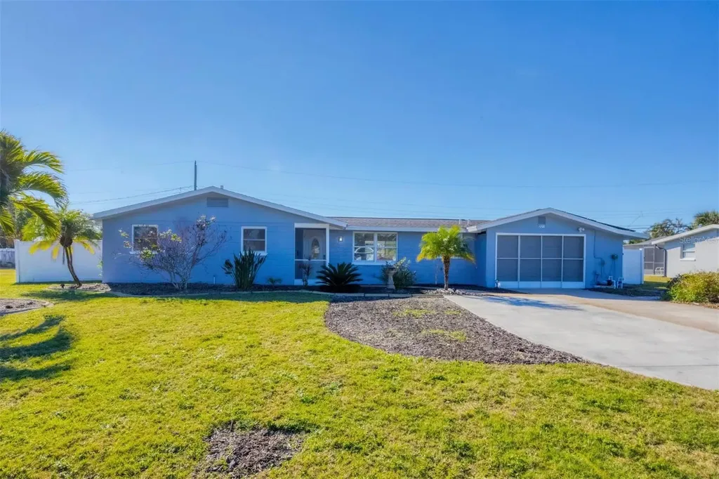 221 E Wentworth Street Englewood FL 34223