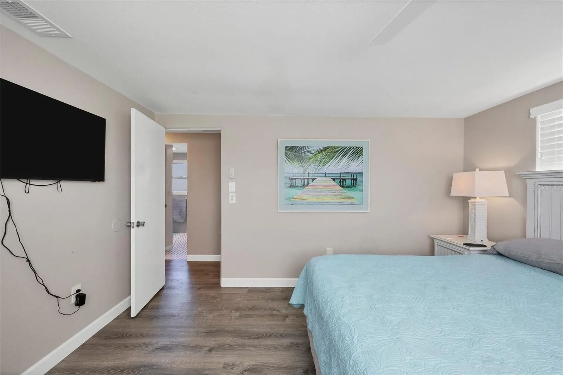 221 E Wentworth Street Englewood FL 34223