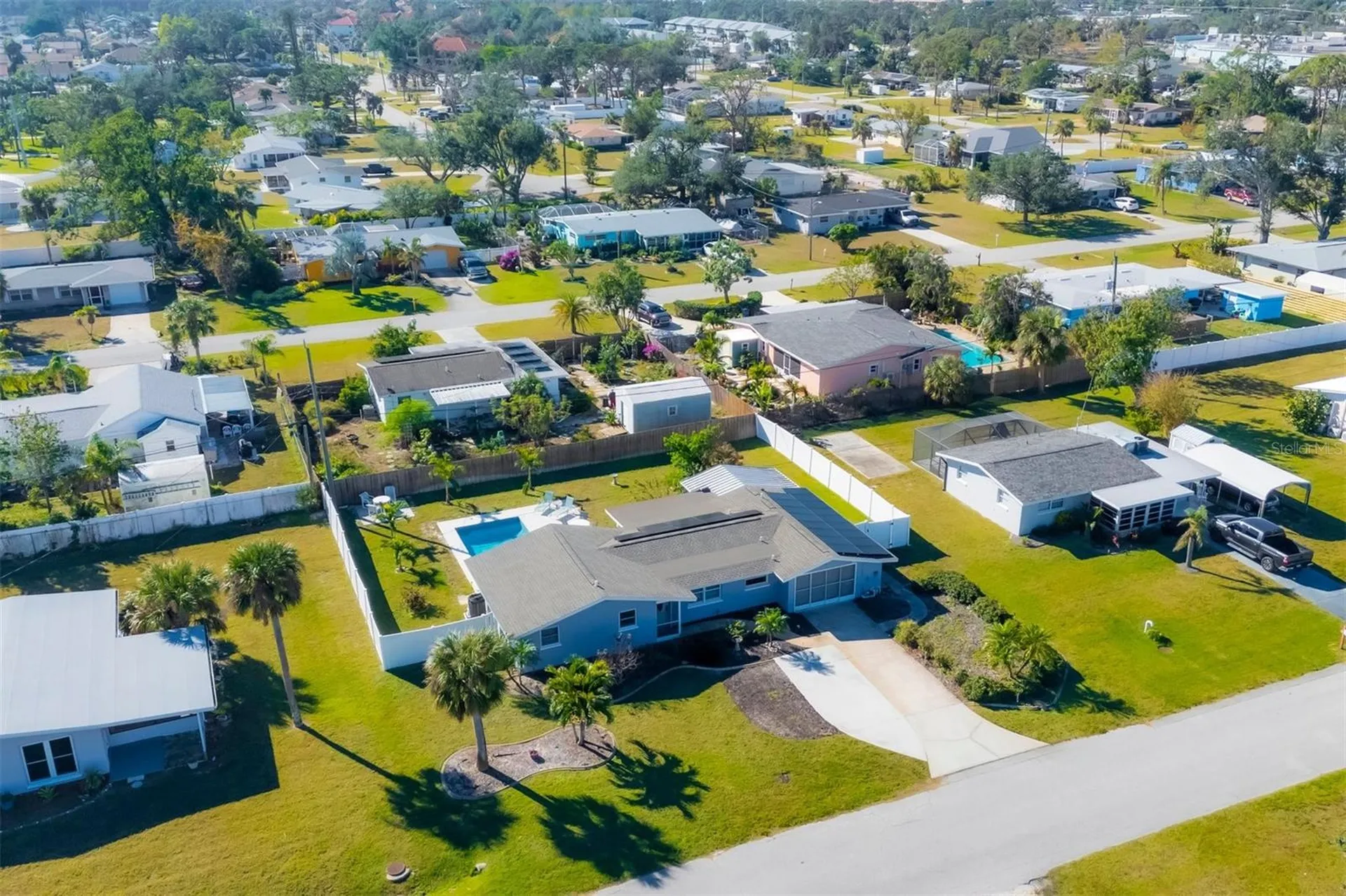 221 E Wentworth Street Englewood FL 34223