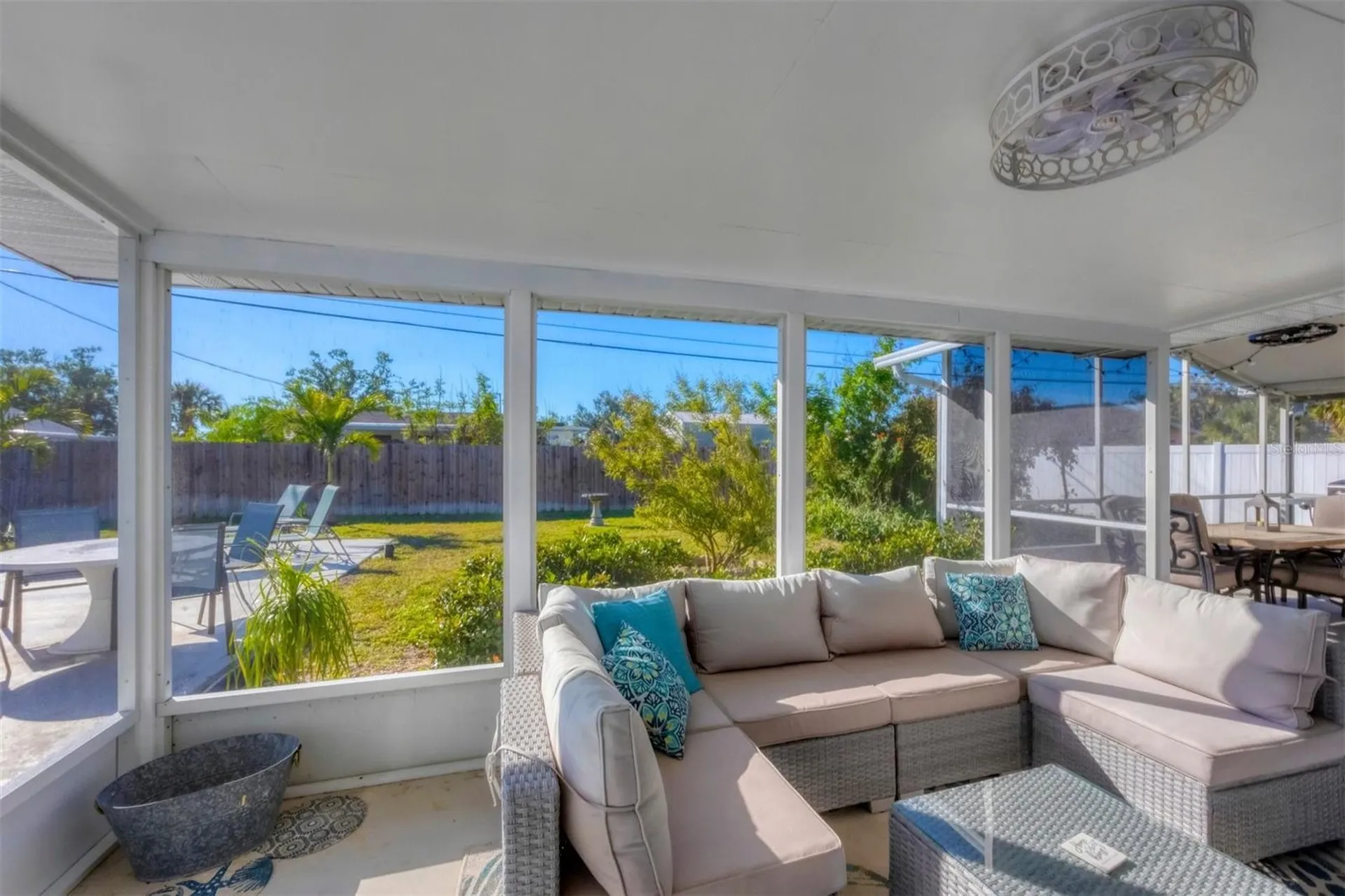 221 E Wentworth Street Englewood FL 34223