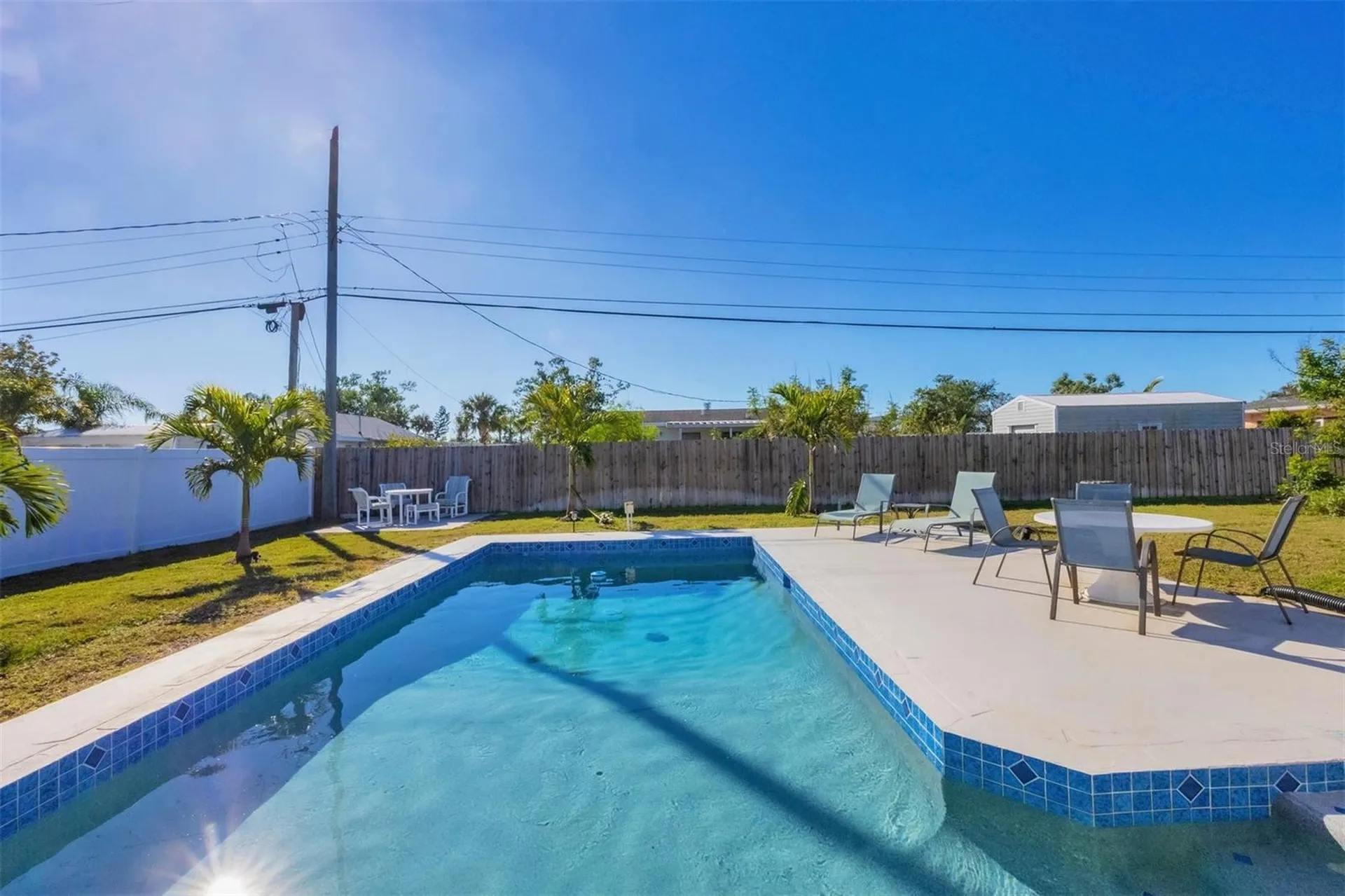 221 E Wentworth Street Englewood FL 34223