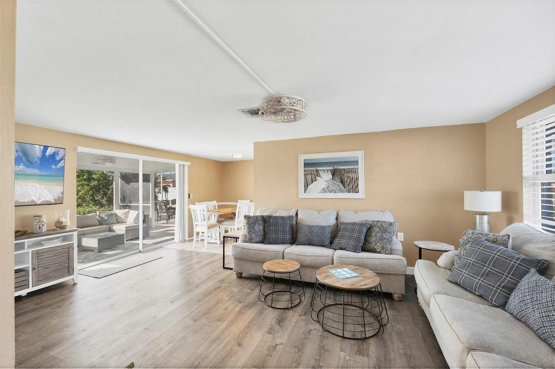 221 E Wentworth Street Englewood FL 34223