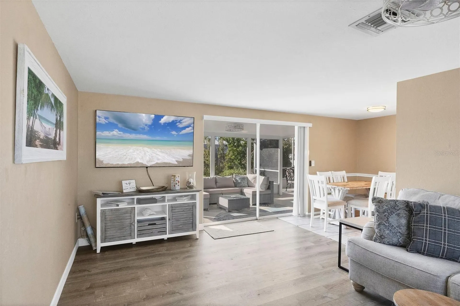 221 E Wentworth Street Englewood FL 34223