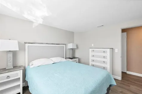221 E Wentworth Street Englewood FL 34223