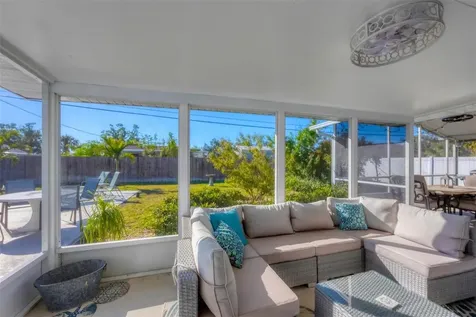 221 E Wentworth Street Englewood FL 34223