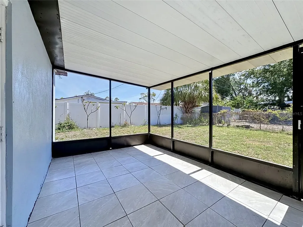 7505 W Ellicott Street Tampa FL 33615