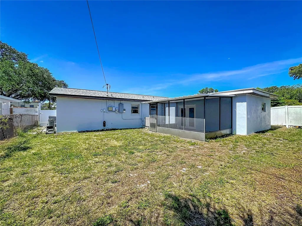 7505 W Ellicott Street Tampa FL 33615