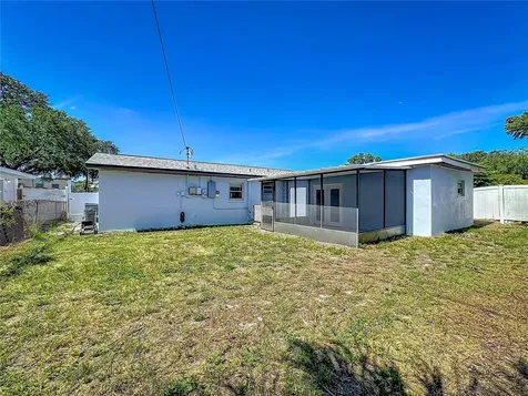 7505 W Ellicott Street Tampa FL 33615