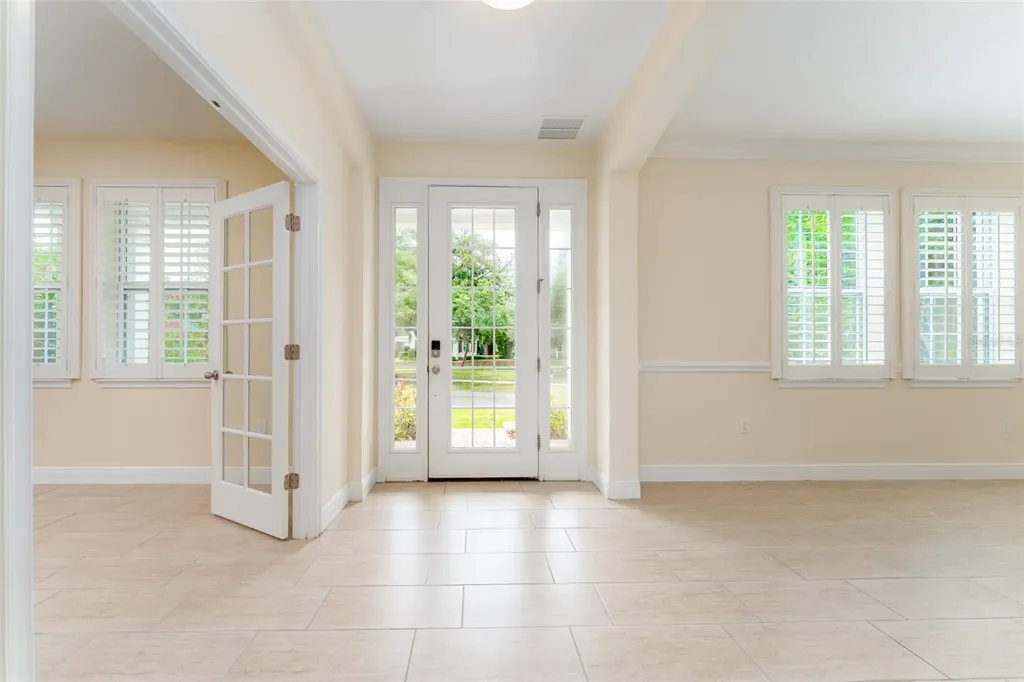 5301 Fishhawk Ridge Drive Lithia FL 33547