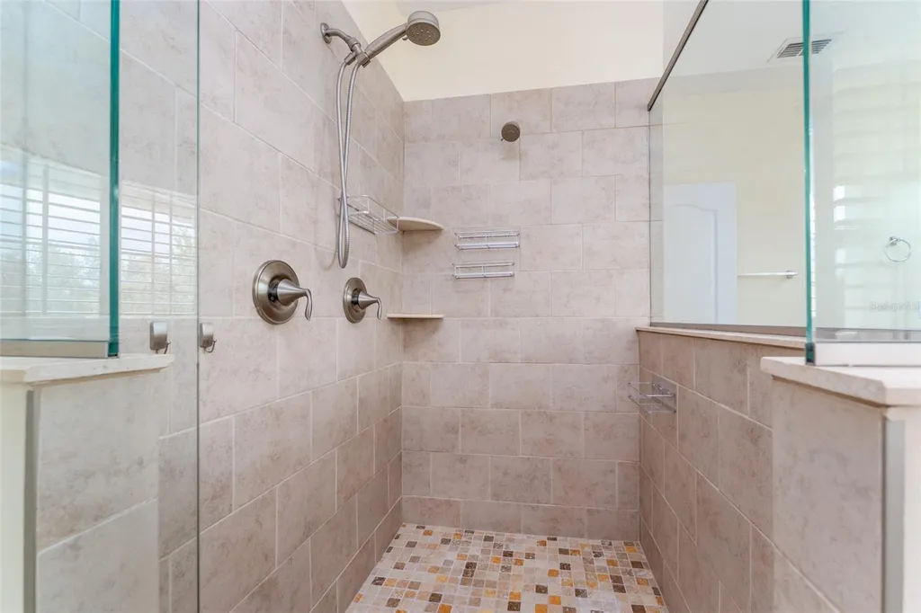 5301 Fishhawk Ridge Drive Lithia FL 33547