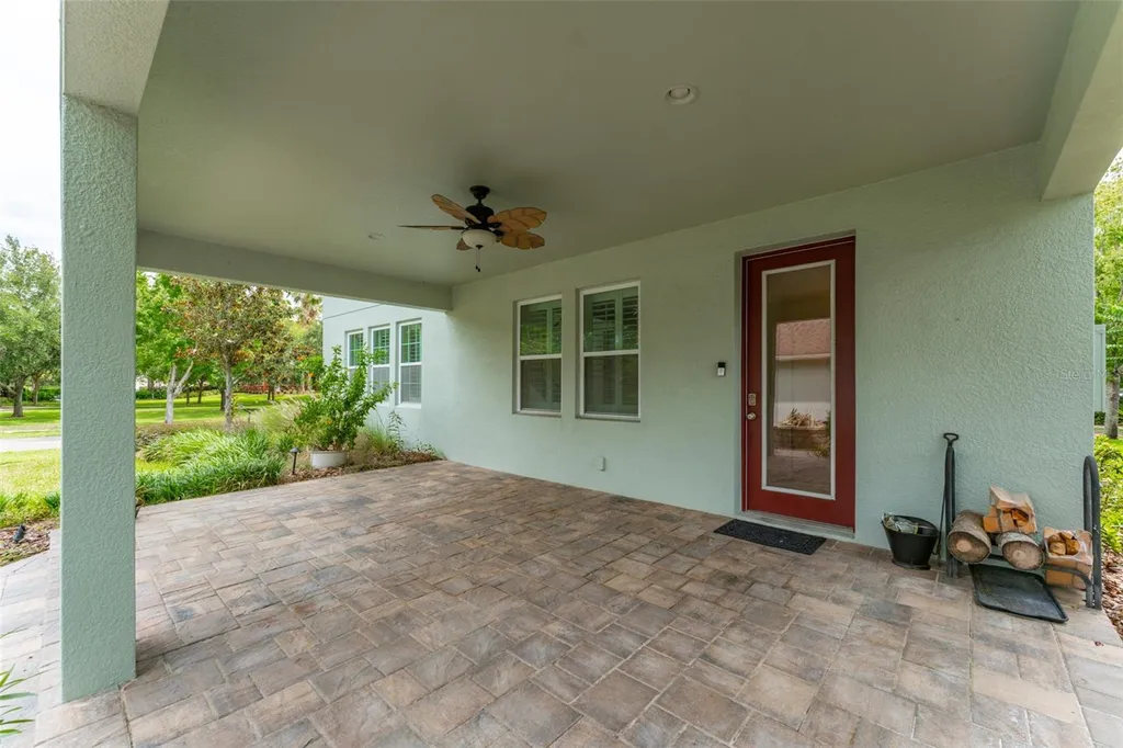 5301 Fishhawk Ridge Drive Lithia FL 33547