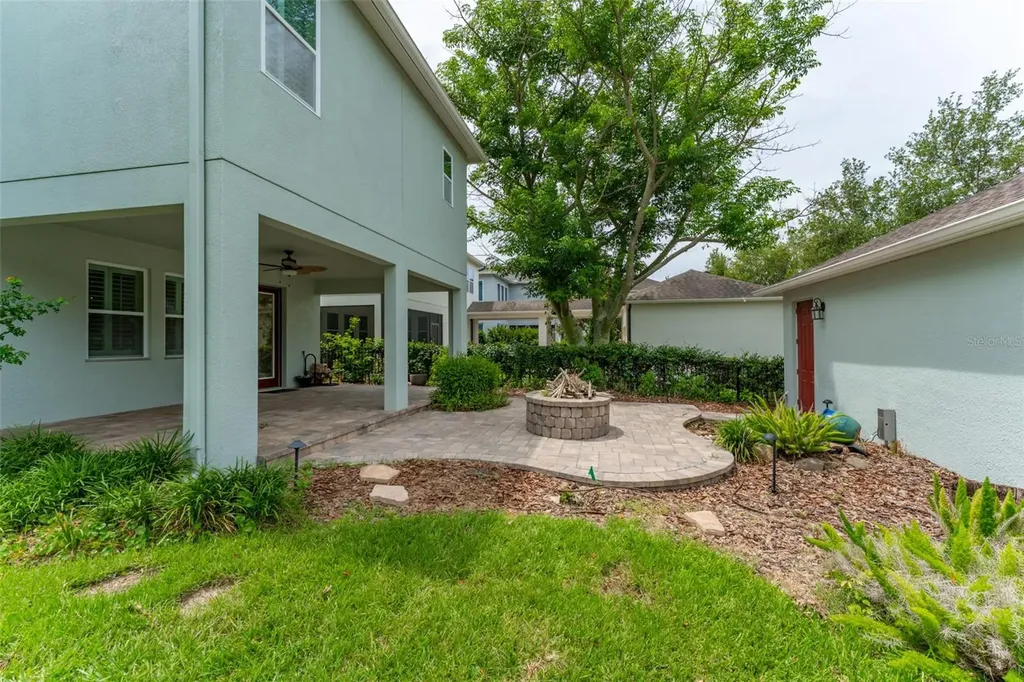 5301 Fishhawk Ridge Drive Lithia FL 33547