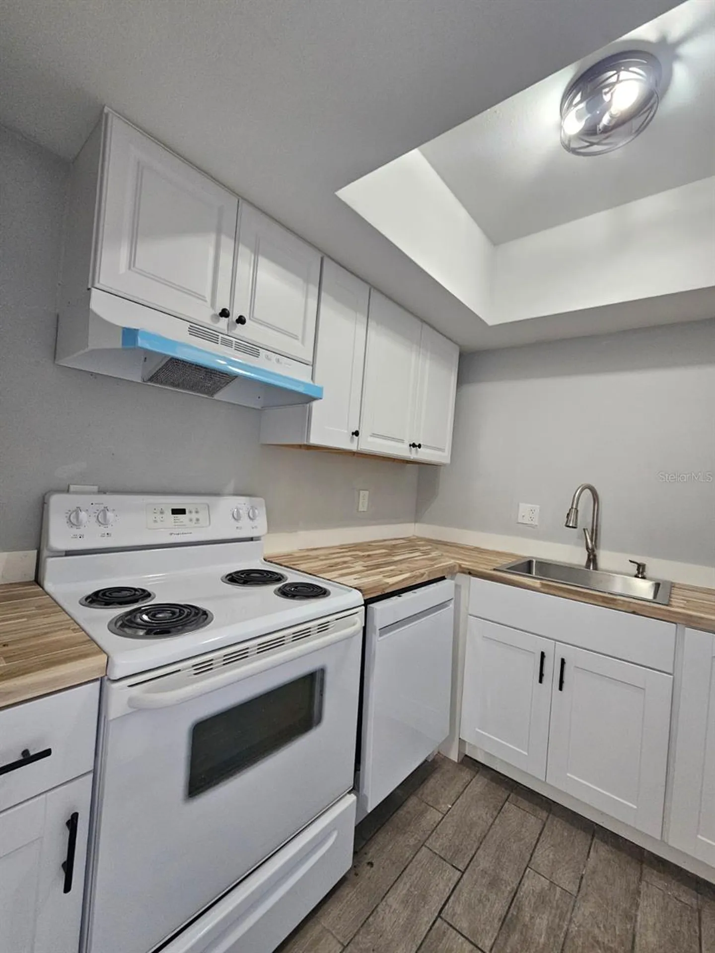 7602 W Powhatan Avenue Tampa FL 33615