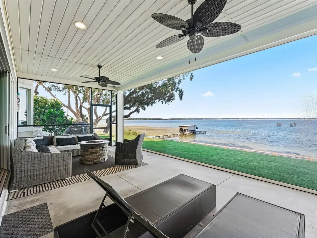 12943 SE Sunset Harbor Road Weirsdale FL 32195