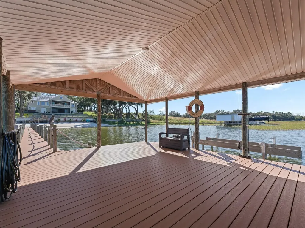 12943 SE Sunset Harbor Road Weirsdale FL 32195