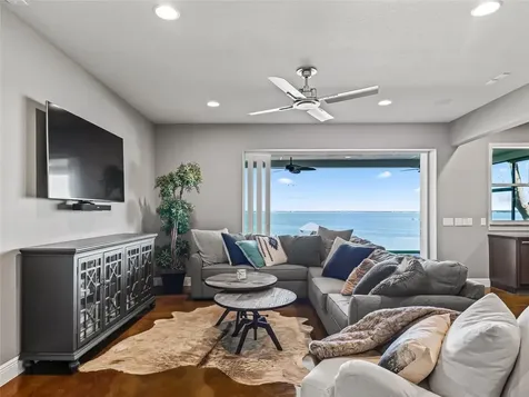 12943 SE Sunset Harbor Road Weirsdale FL 32195
