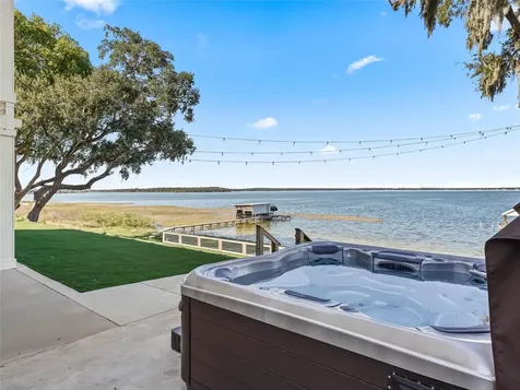 12943 SE Sunset Harbor Road Weirsdale FL 32195