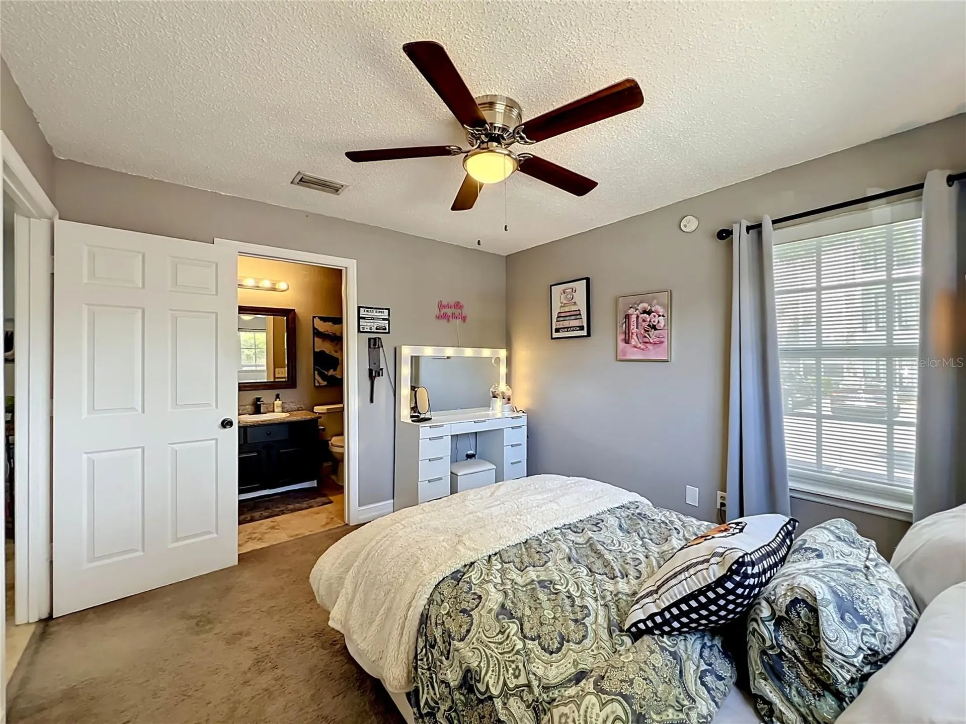 2550 N Alafaya Trail Orlando FL 32826