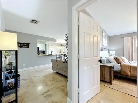 2550 N Alafaya Trail Orlando FL 32826