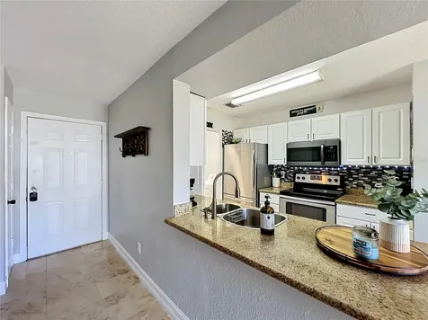 2550 N Alafaya Trail Orlando FL 32826