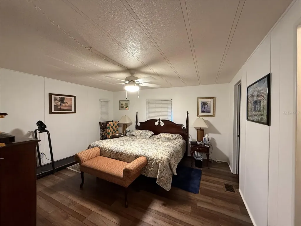 21 S Bobwhite Road Wildwood FL 34785