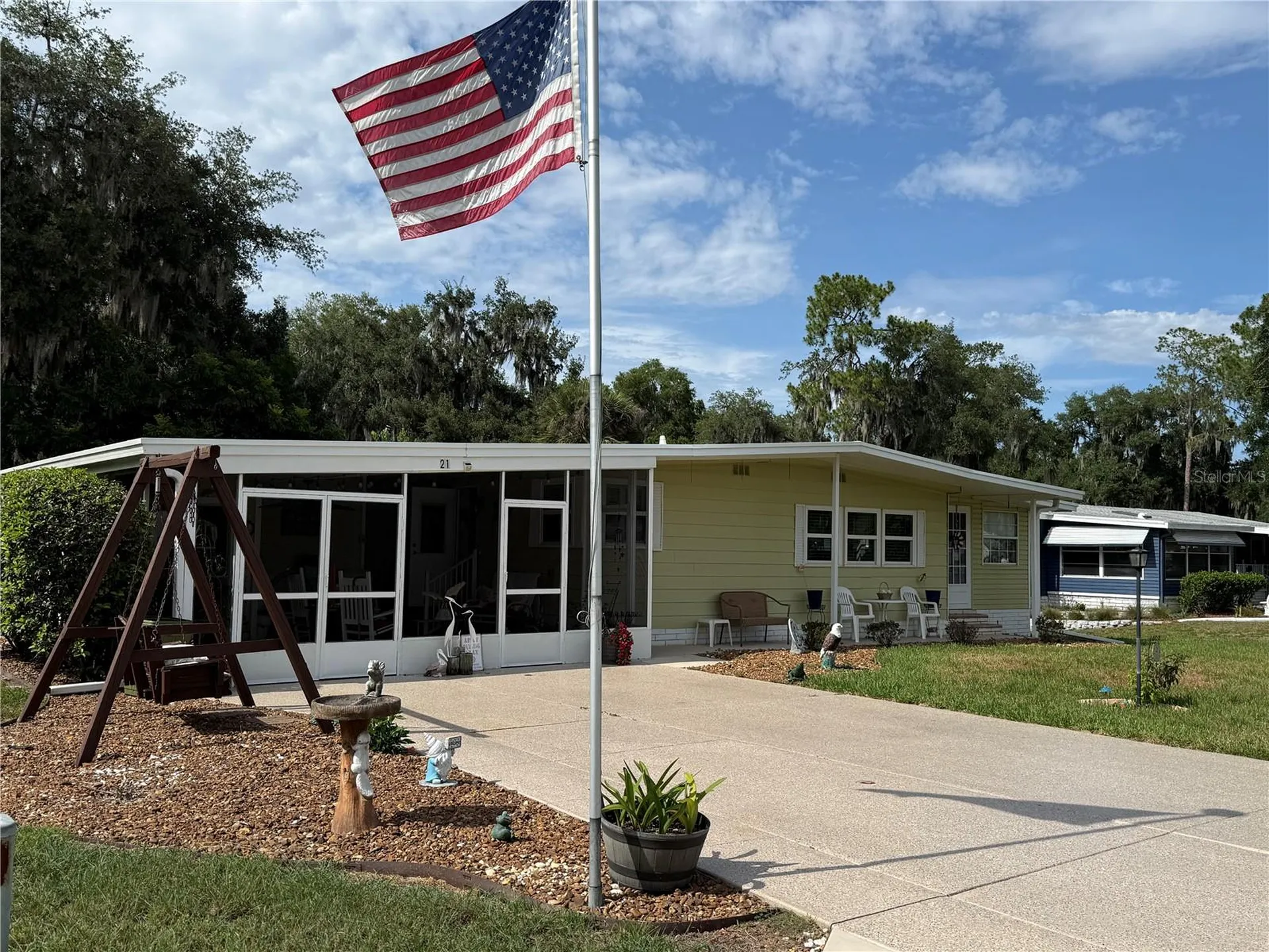 21 S Bobwhite Road Wildwood FL 34785