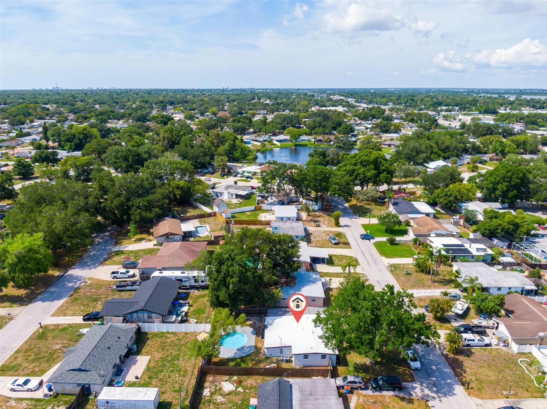 9596 Groveland Street Seminole FL 33772