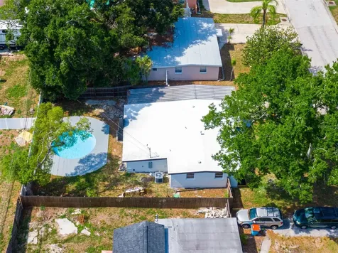 9596 Groveland Street Seminole FL 33772
