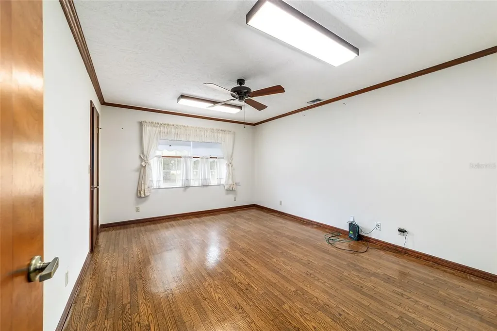 2285 W Highway 318 Citra FL 32113