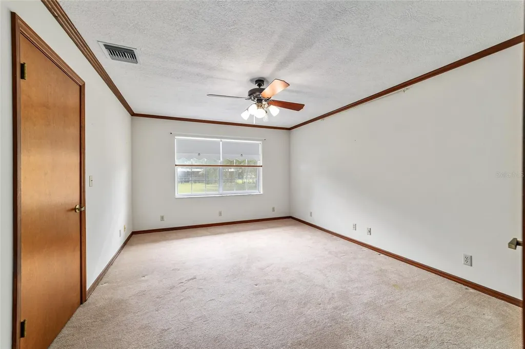 2285 W Highway 318 Citra FL 32113
