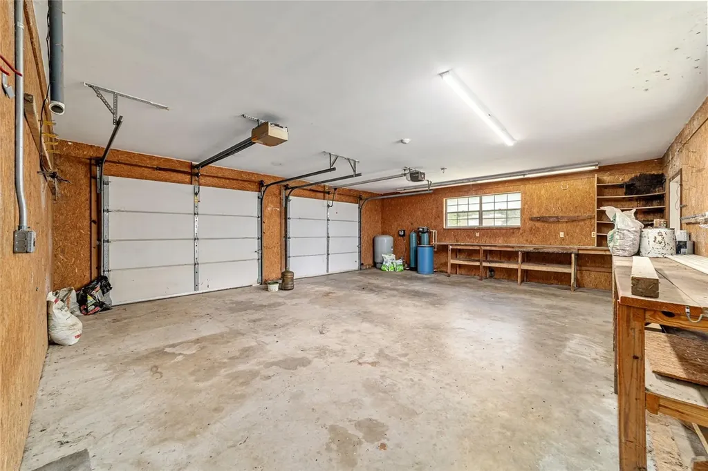 2285 W Highway 318 Citra FL 32113