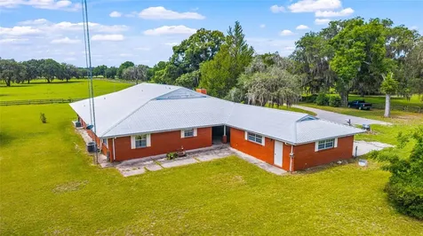 2285 W Highway 318 Citra FL 32113