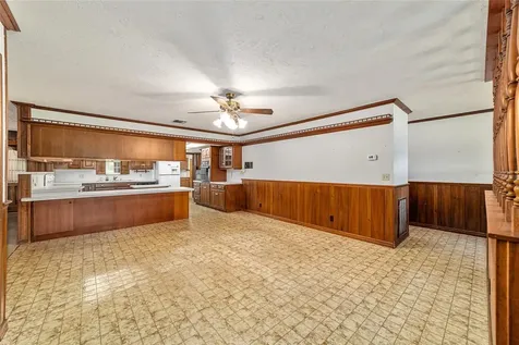 2285 W Highway 318 Citra FL 32113