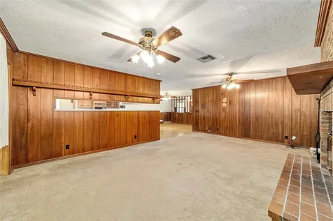 2285 W Highway 318 Citra FL 32113
