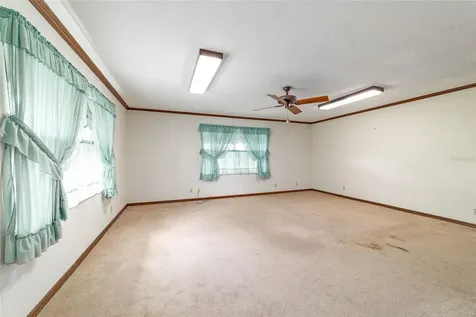 2285 W Highway 318 Citra FL 32113