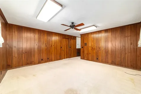 2285 W Highway 318 Citra FL 32113